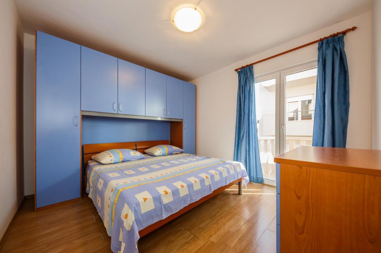 Apartamenty Z Basenem Ilja ロゴズニッツァ エクステリア 写真