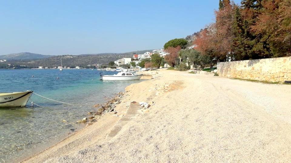 Apartamenty Z Basenem Ilja ロゴズニッツァ エクステリア 写真